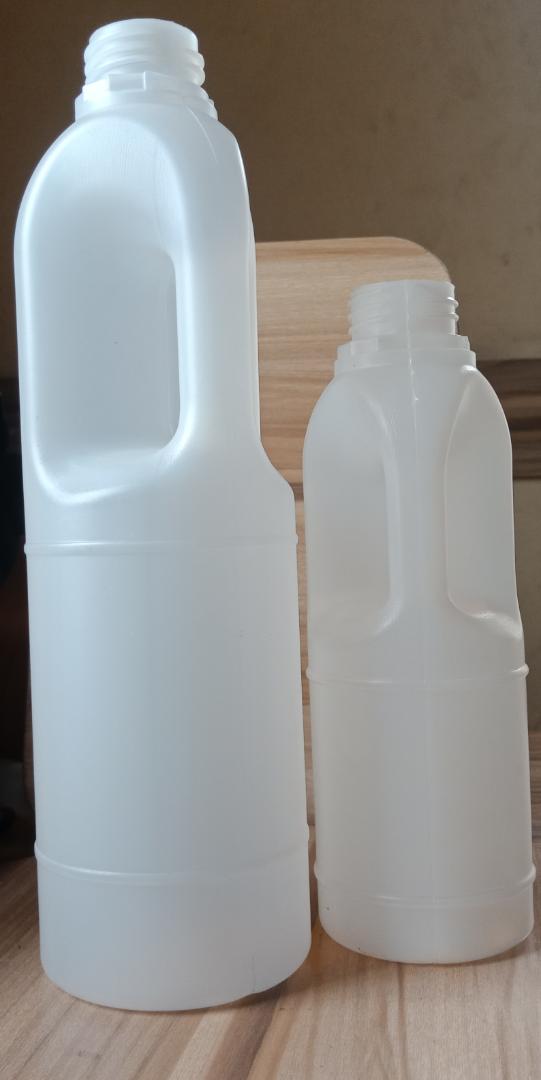 SHAMPOO/OIL PLASTIC BOTTLE