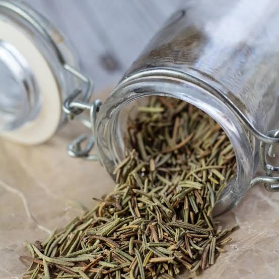 ROSEMARY LEAF