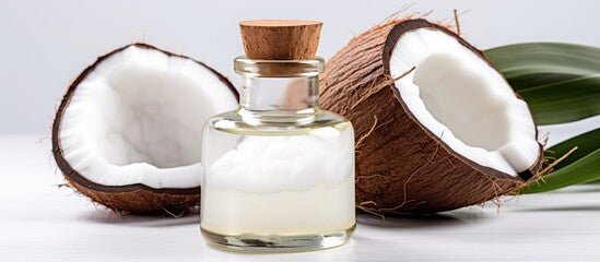 COCONUT FRACTIONATED (LIQUID) OIL