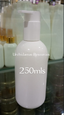 WHITE PENGUIN LOTION CONTAINER