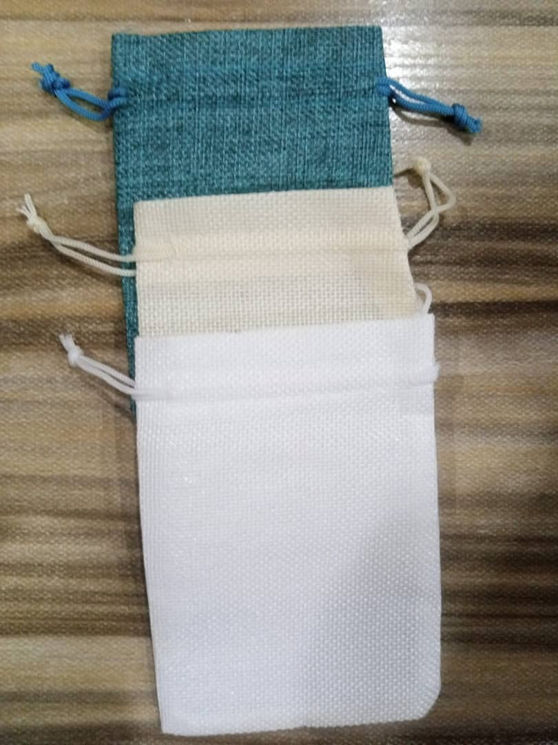 WEAVED POUCH