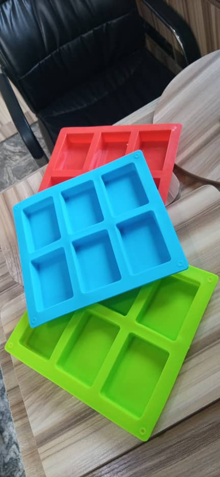 RECTANGULAR SIX CAVITY SILICON MOLD